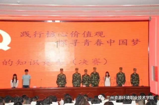 逃离整洁的杂物间